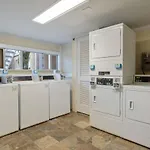 Waterfront Loft W Park View With Pool And Dock Access