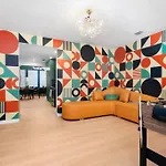 Content Casa Near Bars,Pool,Dt With Hot Tub And Patio