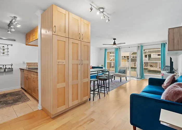 Lady Bird Condo Perfect Atx Getaway Poolside