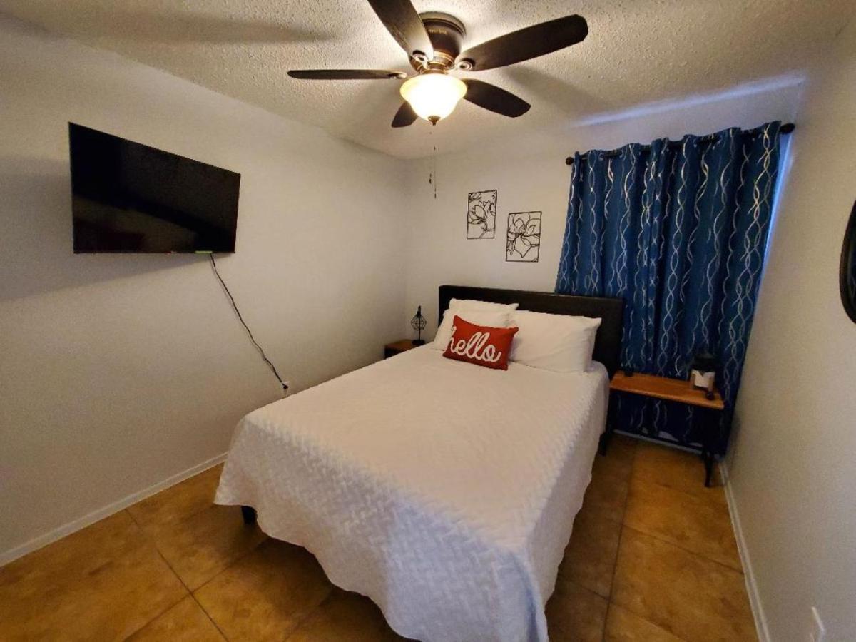 Near Downtown - 2br Apartment *