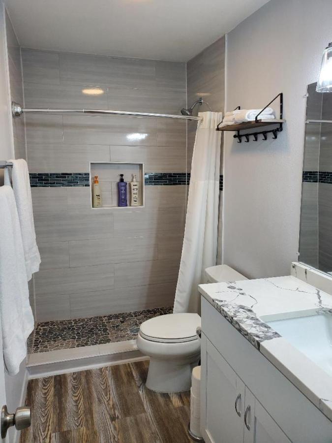 Apartment Near Downtown - 2br Austin