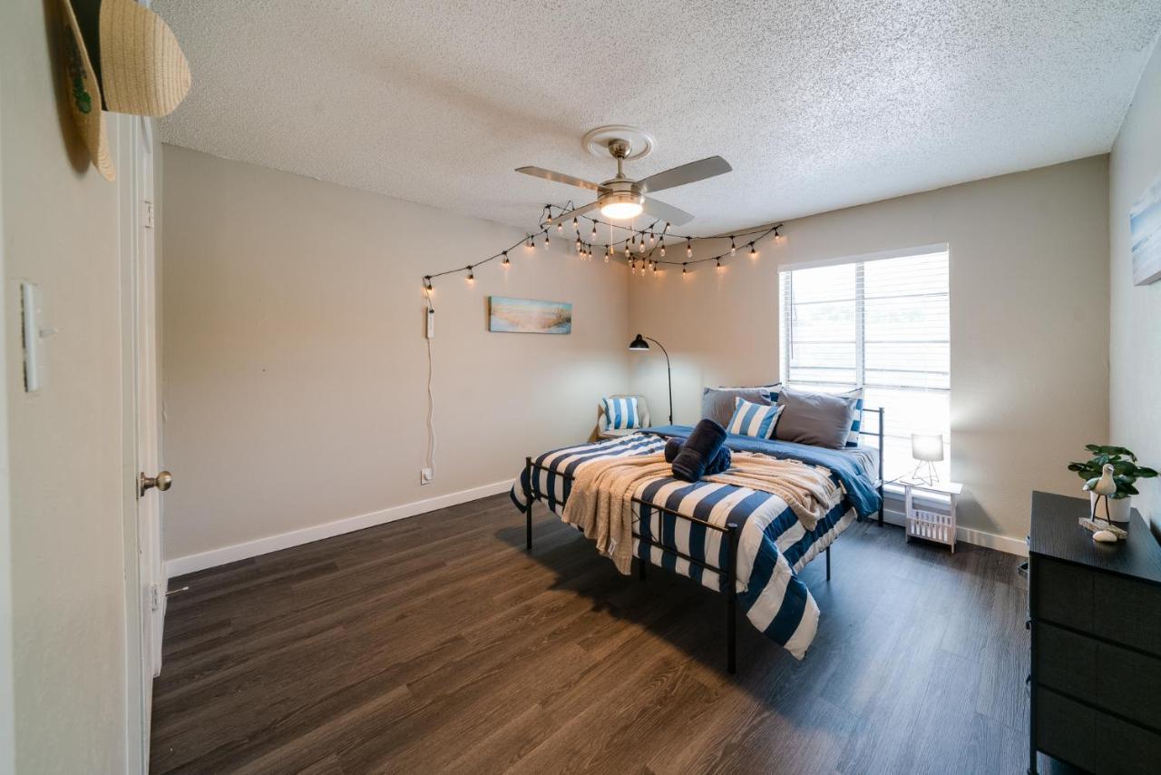 - Down By The Sea - 1 Bedroom Near Soco Apartment Austin