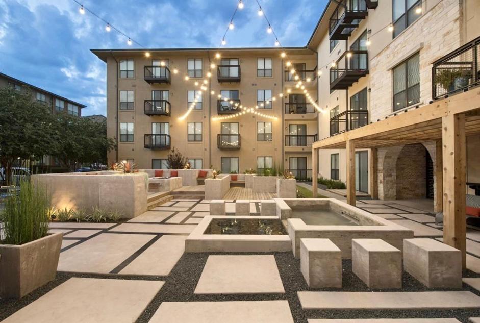 Apartment Heart Of The Domain Austin
