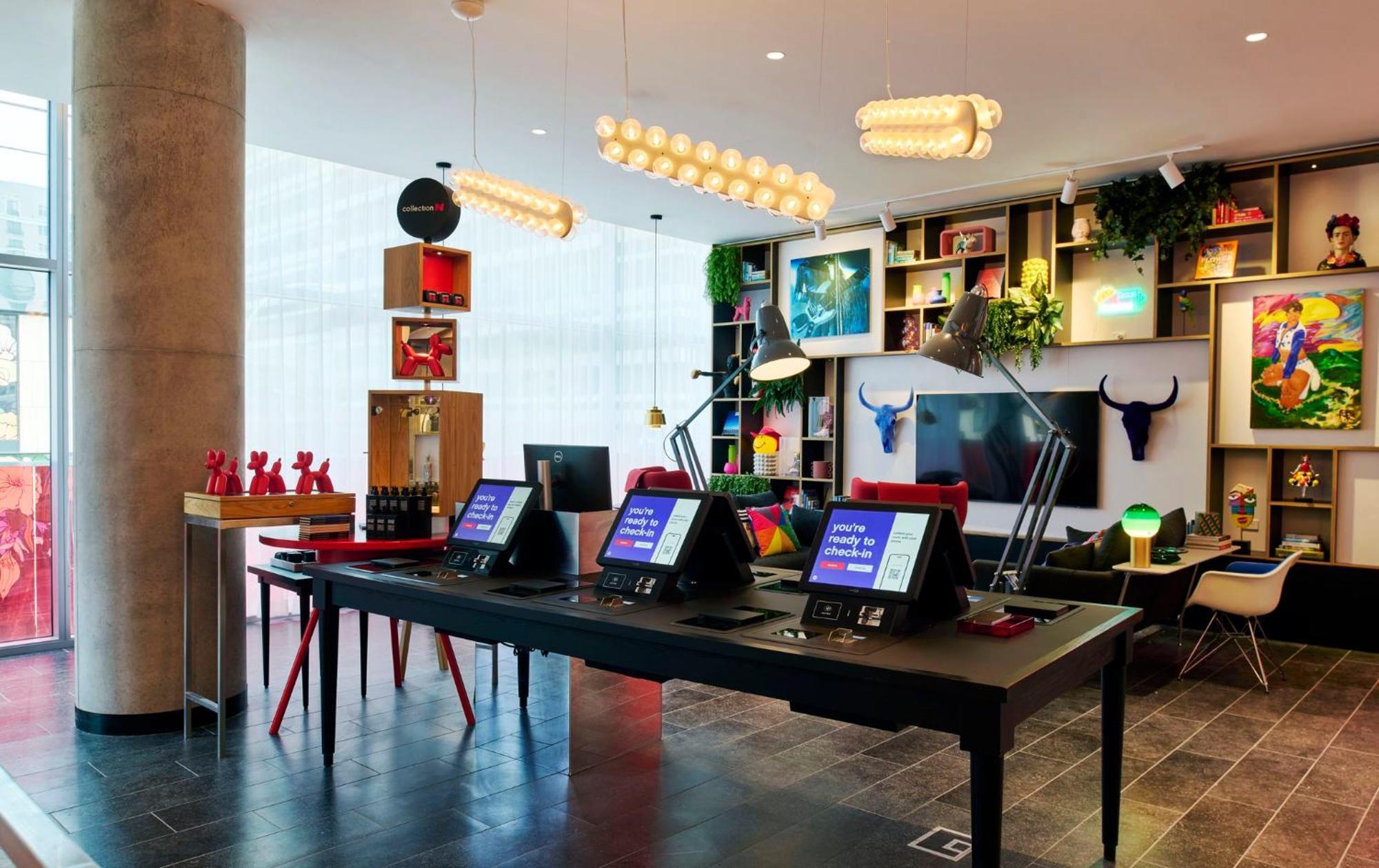 Citizenm Downtown 4*