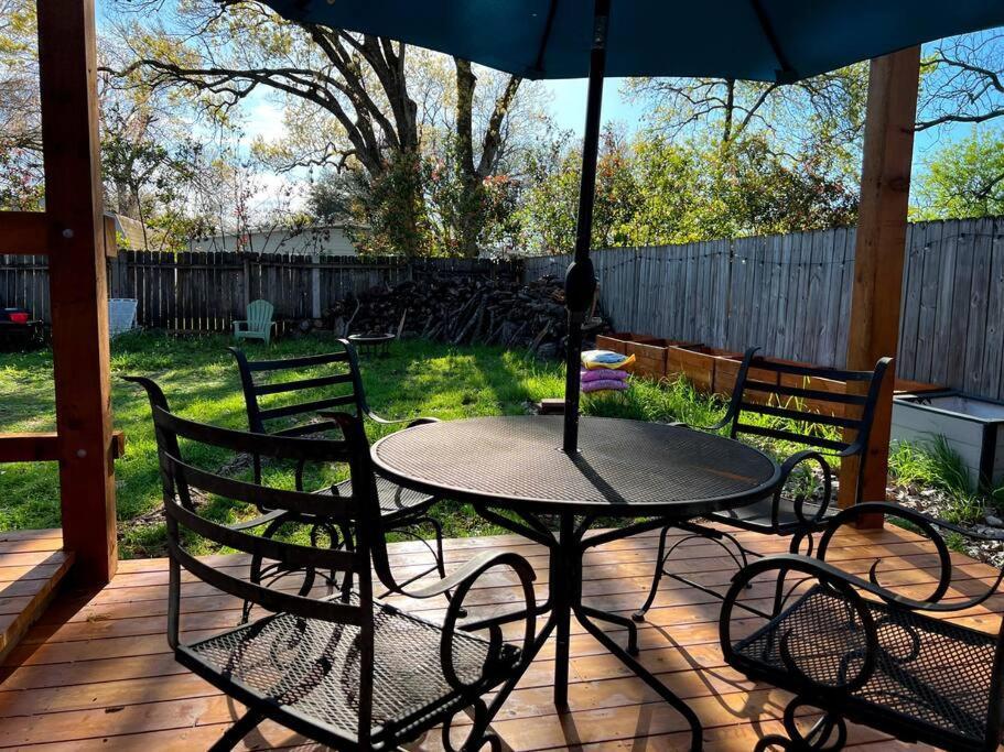 South Serendipity Hideout W/ Infrared Sauna Apartment