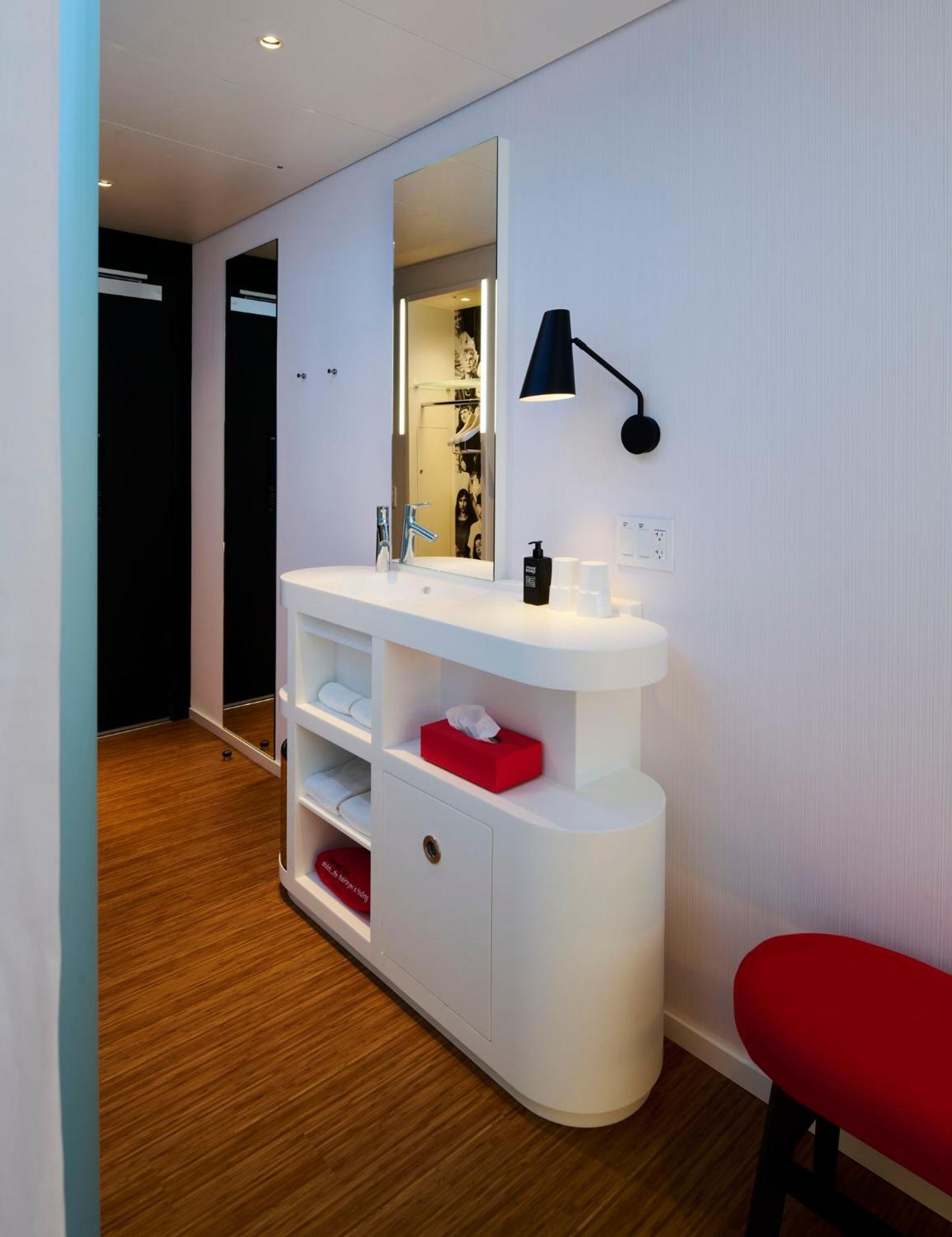 Citizenm Downtown Hotel Austin