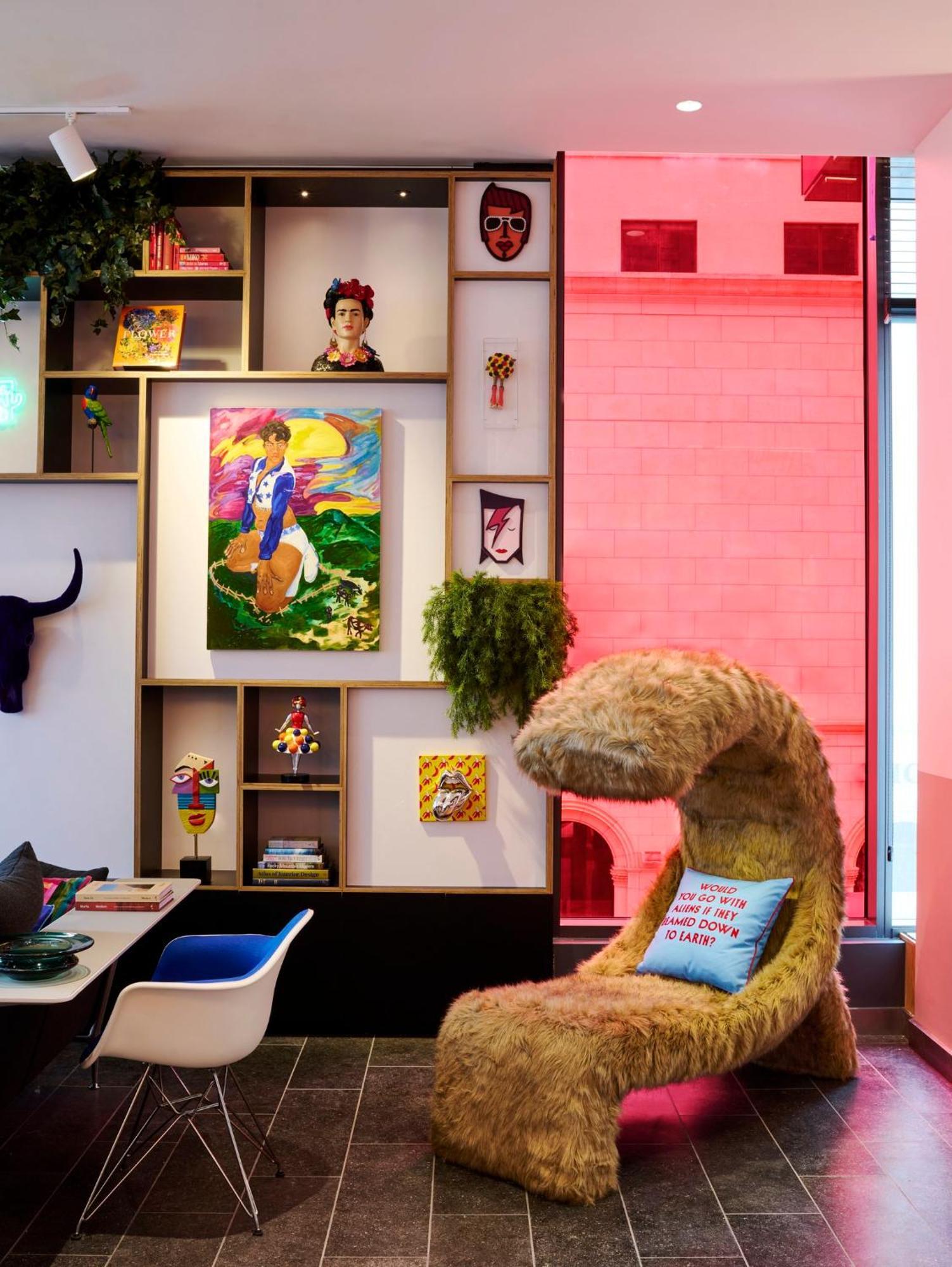Citizenm Downtown 4*