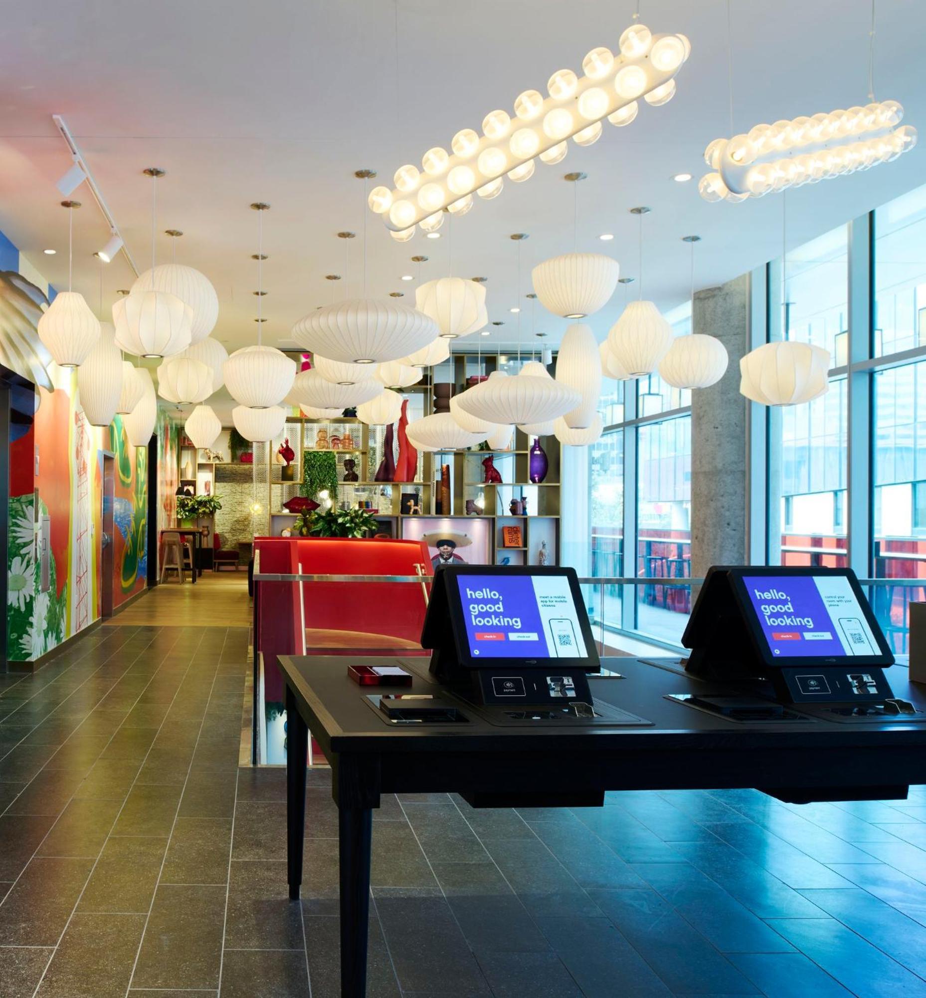 Citizenm Downtown Hotel 4*
