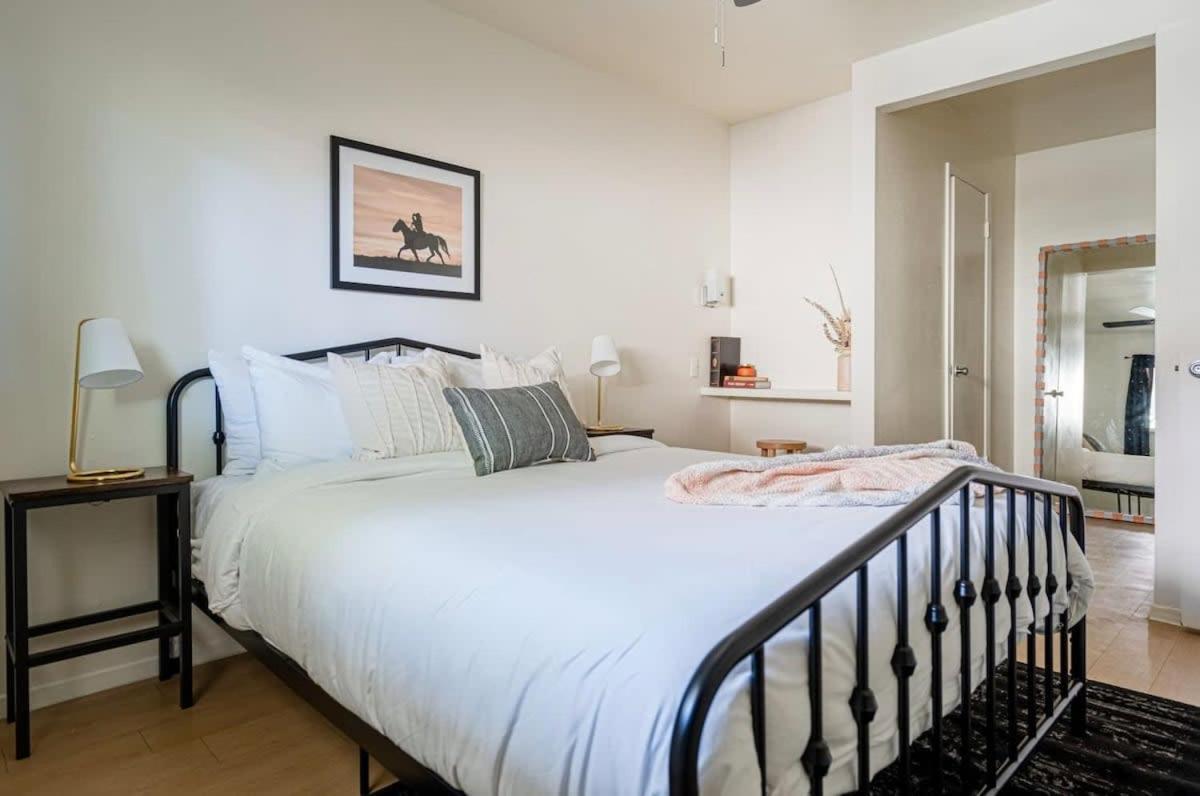 Rancho Del Sol L Sleeps 5 L Close To Downtown I Tv * Austin