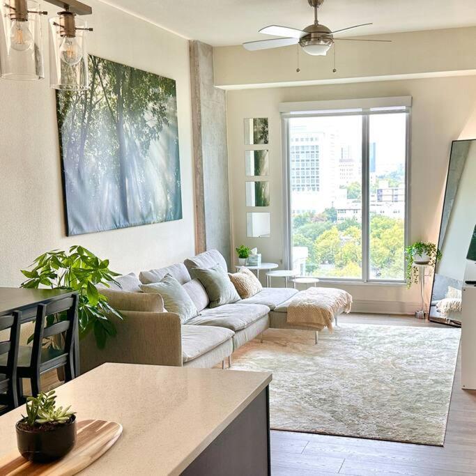 Apartment Highrise Heaven