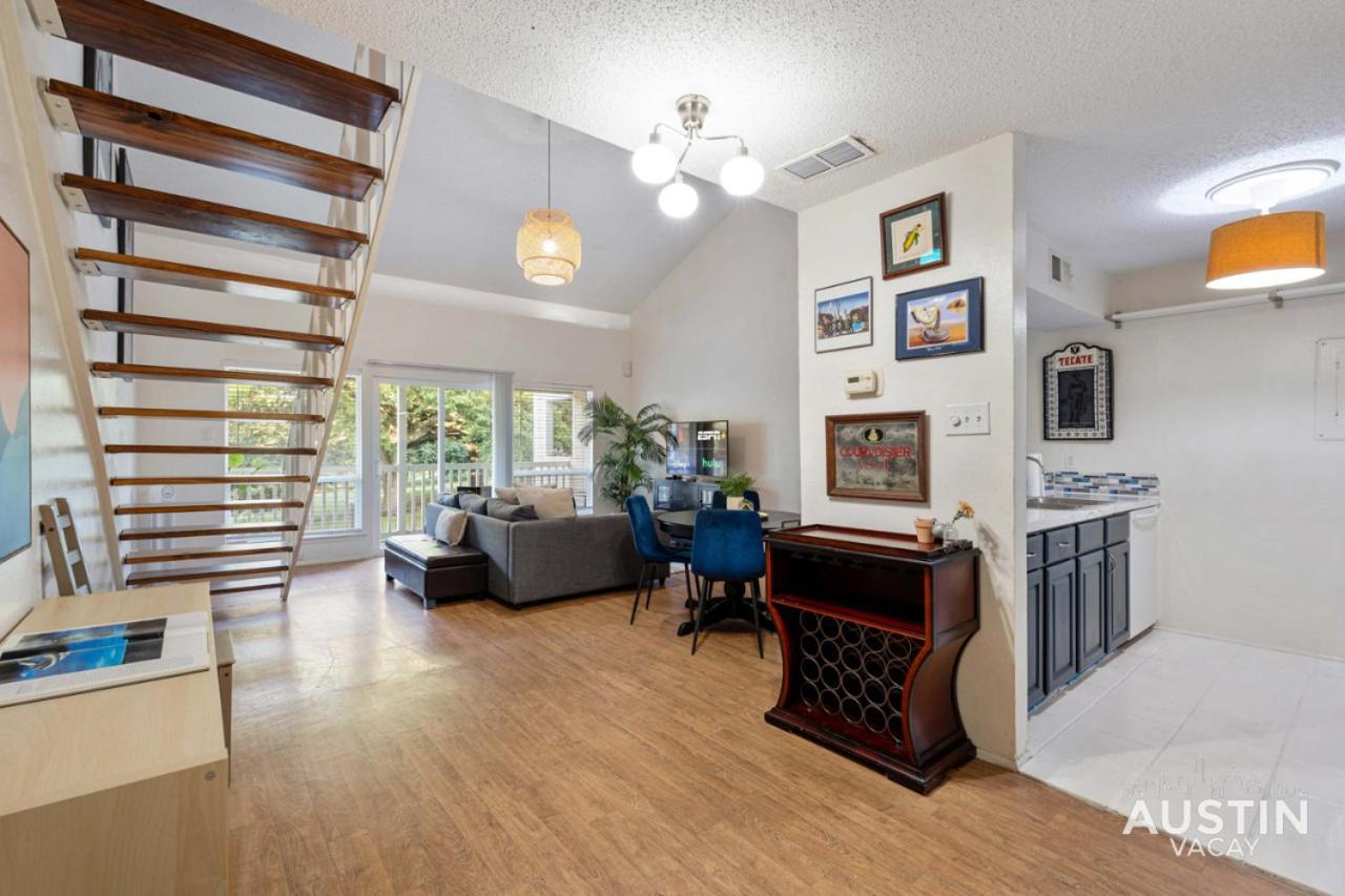 Waterfront Loft W Park View With Pool And Dock Access *