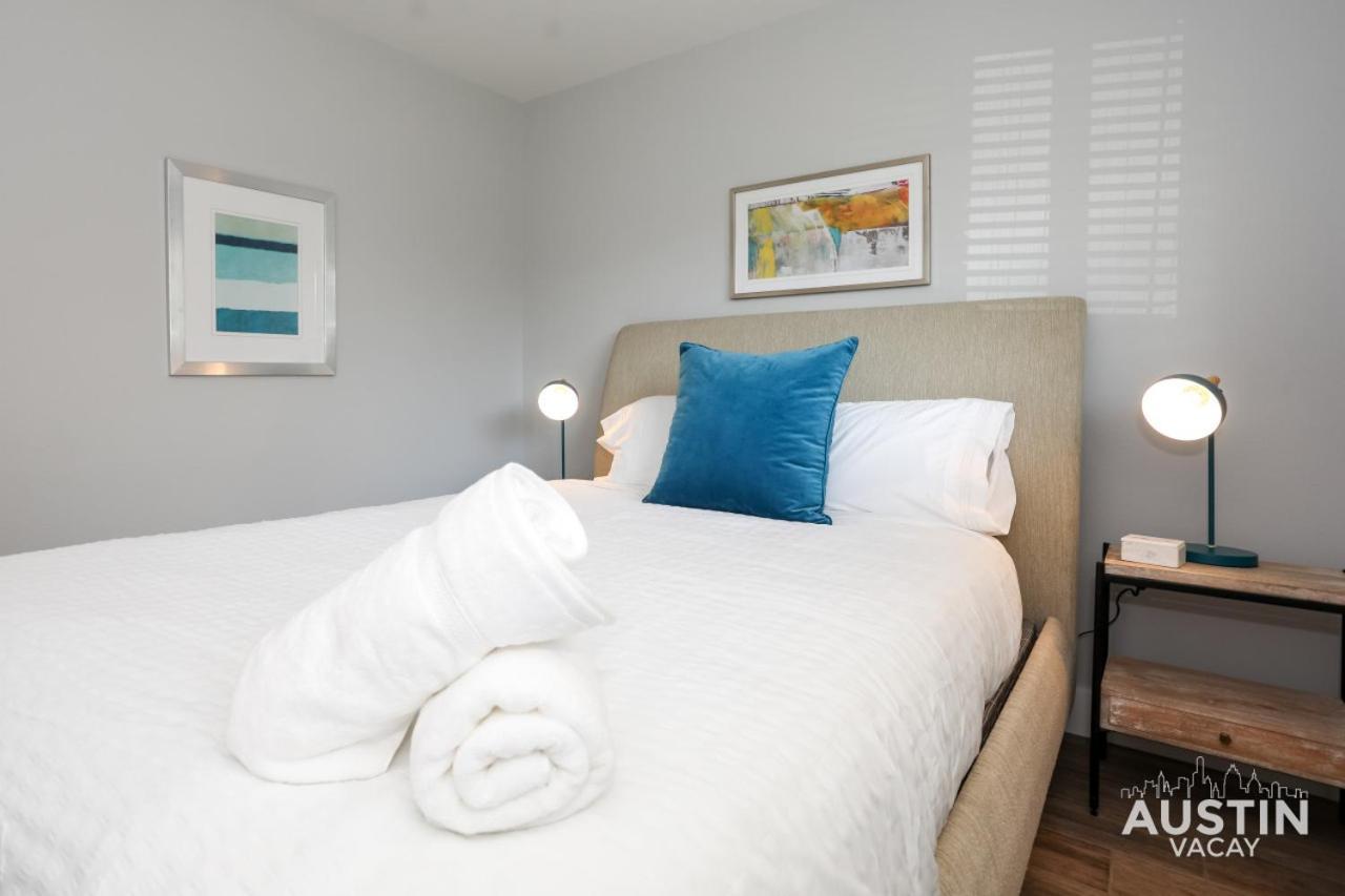 Great Group 2 Apts 12 Guests And Free Prkg *
