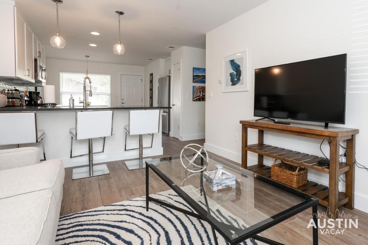Great Group 2 Apts 12 Guests And Free Prkg Apartment *
