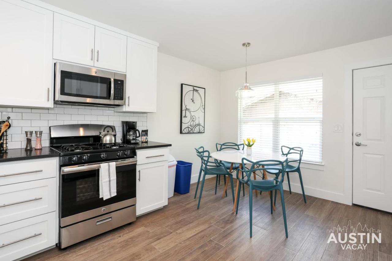 Great Group 2 Apts 12 Guests And Free Prkg Apartment *