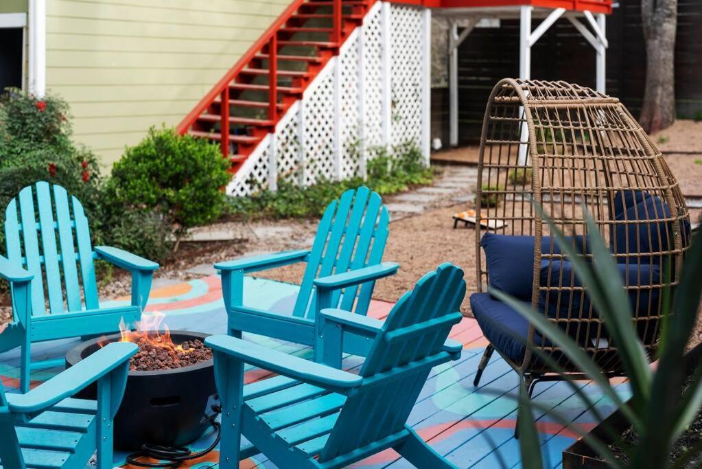 Content Casa Near Bars,pool,dt With Hot Tub And Patio Holiday home *