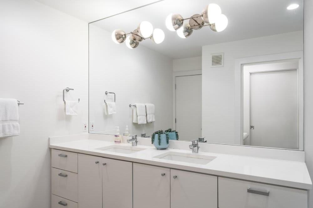 Chic Clarksville 2br Near Downtown Holiday home *