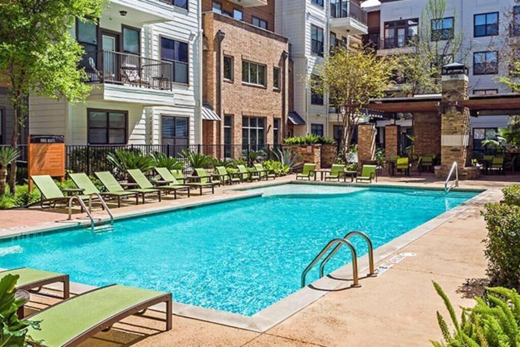 Lux 1b Near Downtown * Austin