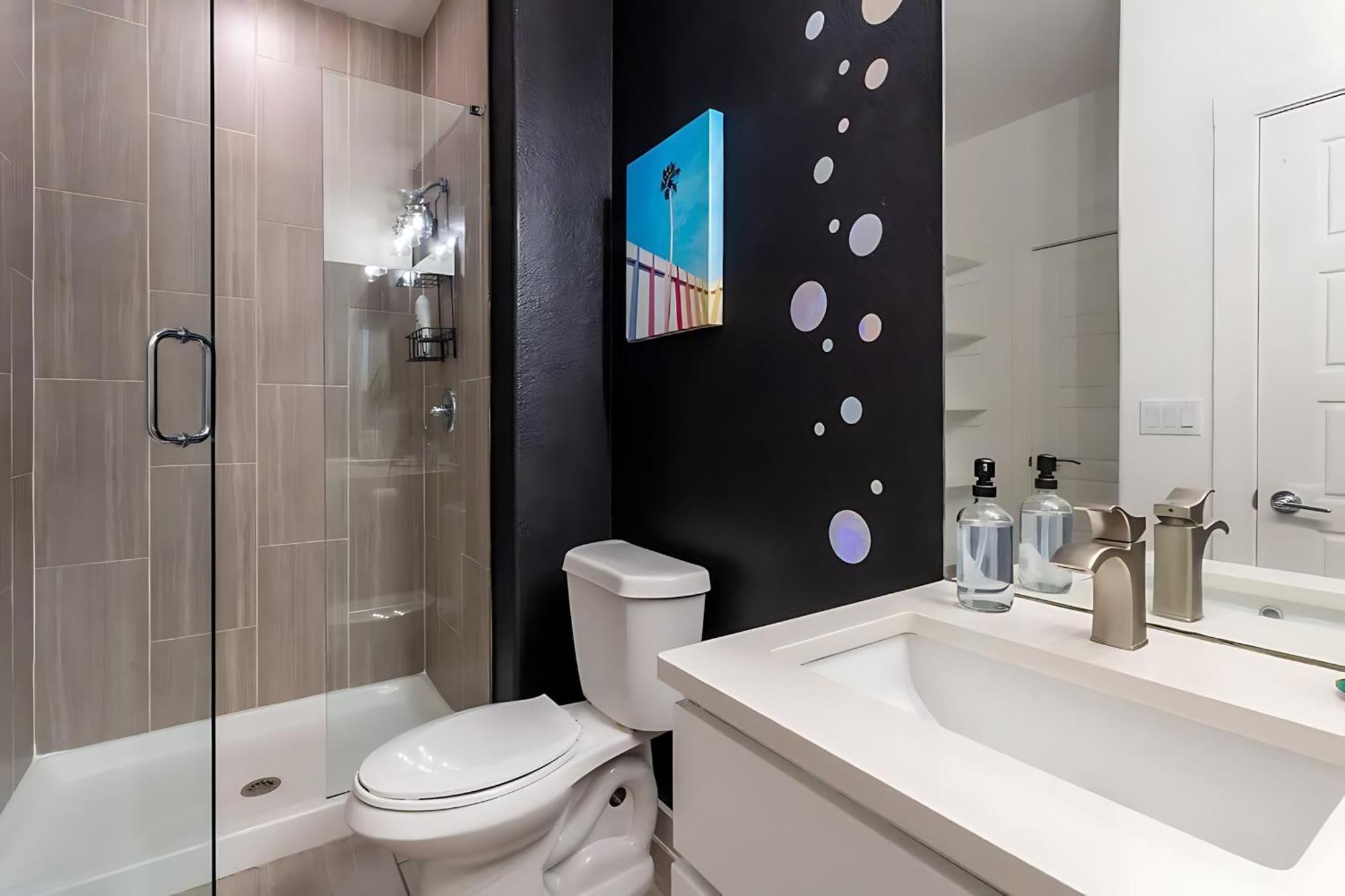 Holiday home Pool Hot Tub School Bus - Downtown 5 Min Drive Austin