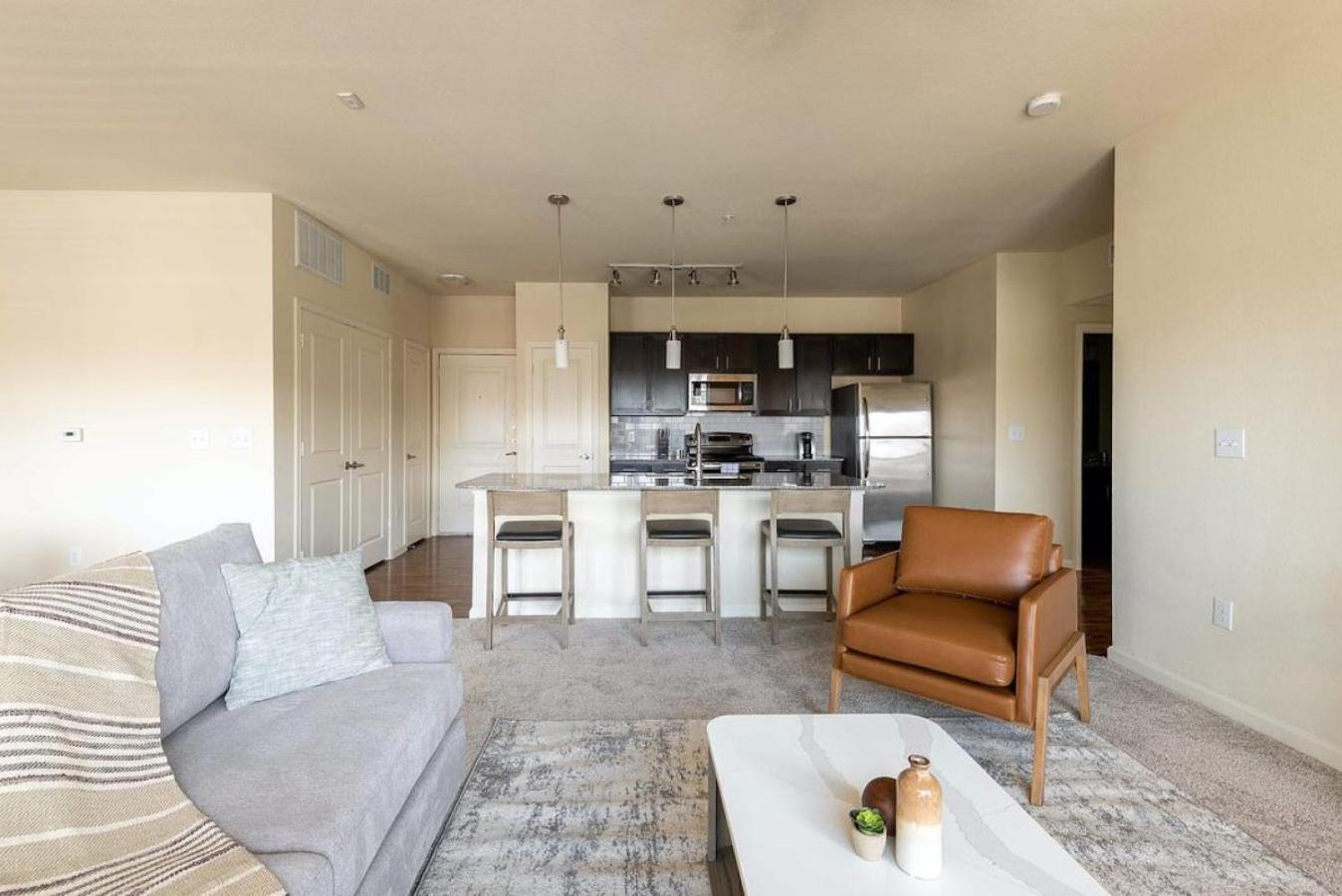 Apartment Landing At Bridge At Southpark Meadows - 3 Bedrooms In Slaughter Creek Austin
