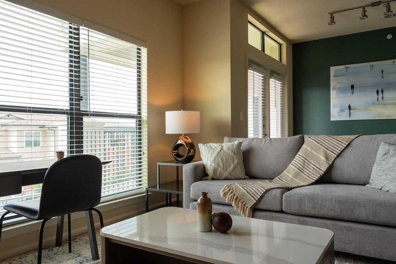 Landing At Bridge At Southpark Meadows - 3 Bedrooms In Slaughter Creek Apartment
