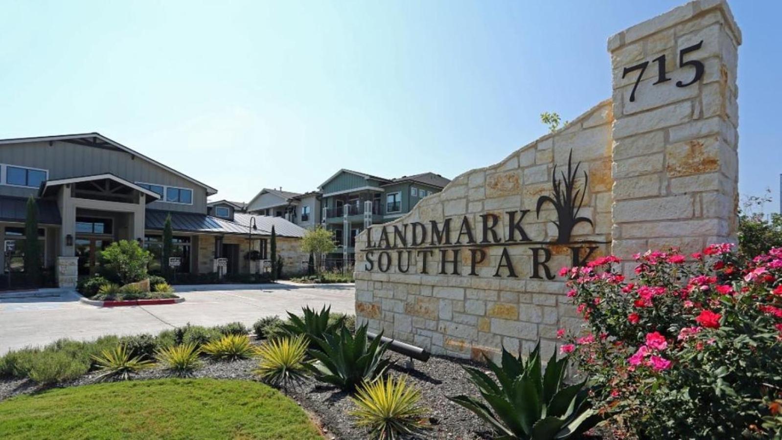 Apartment Landing At Bridge At Southpark Meadows - 3 Bedrooms In Slaughter Creek
