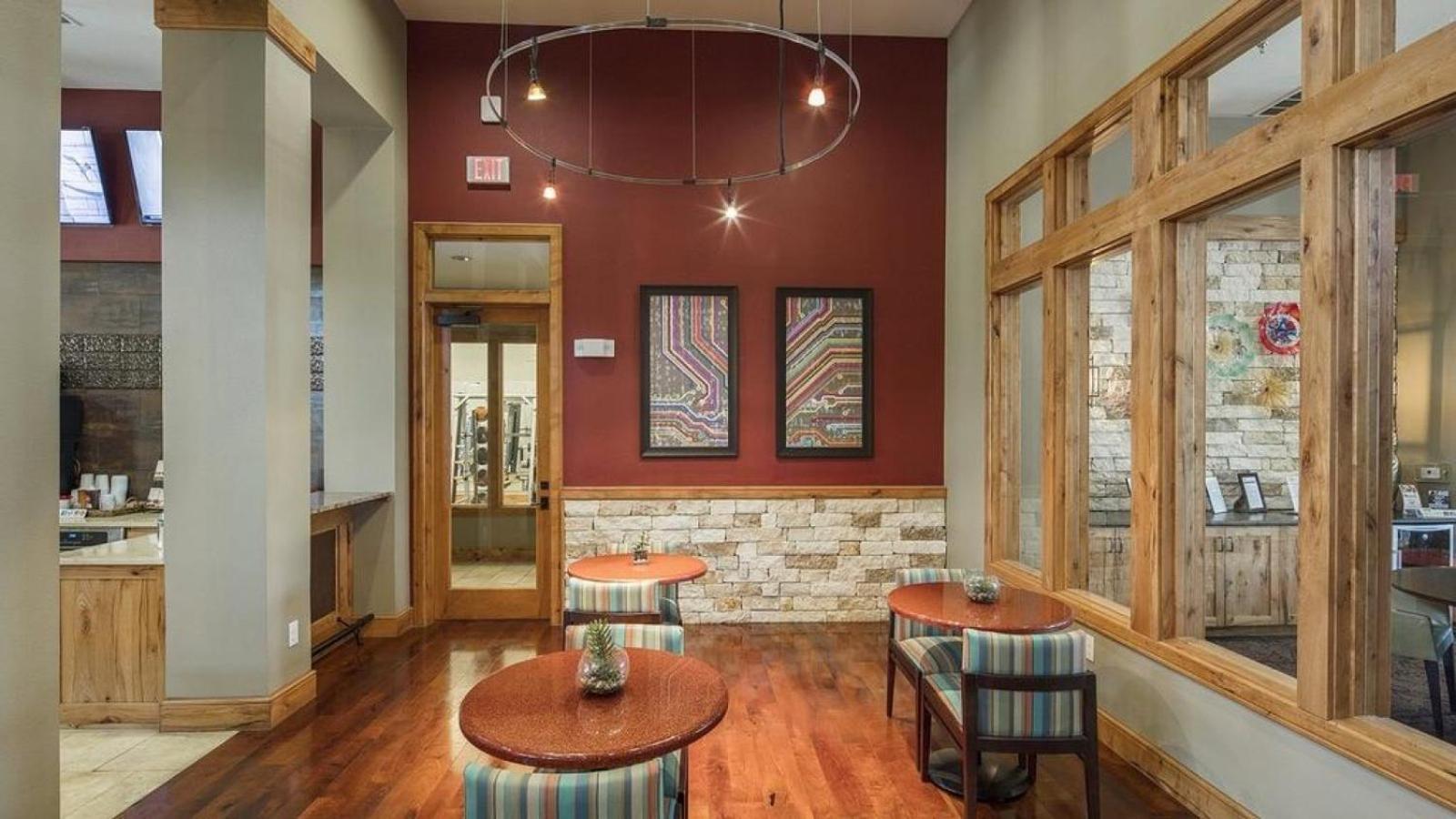 Apartment Landing At Bridge At Southpark Meadows - 3 Bedrooms In Slaughter Creek *