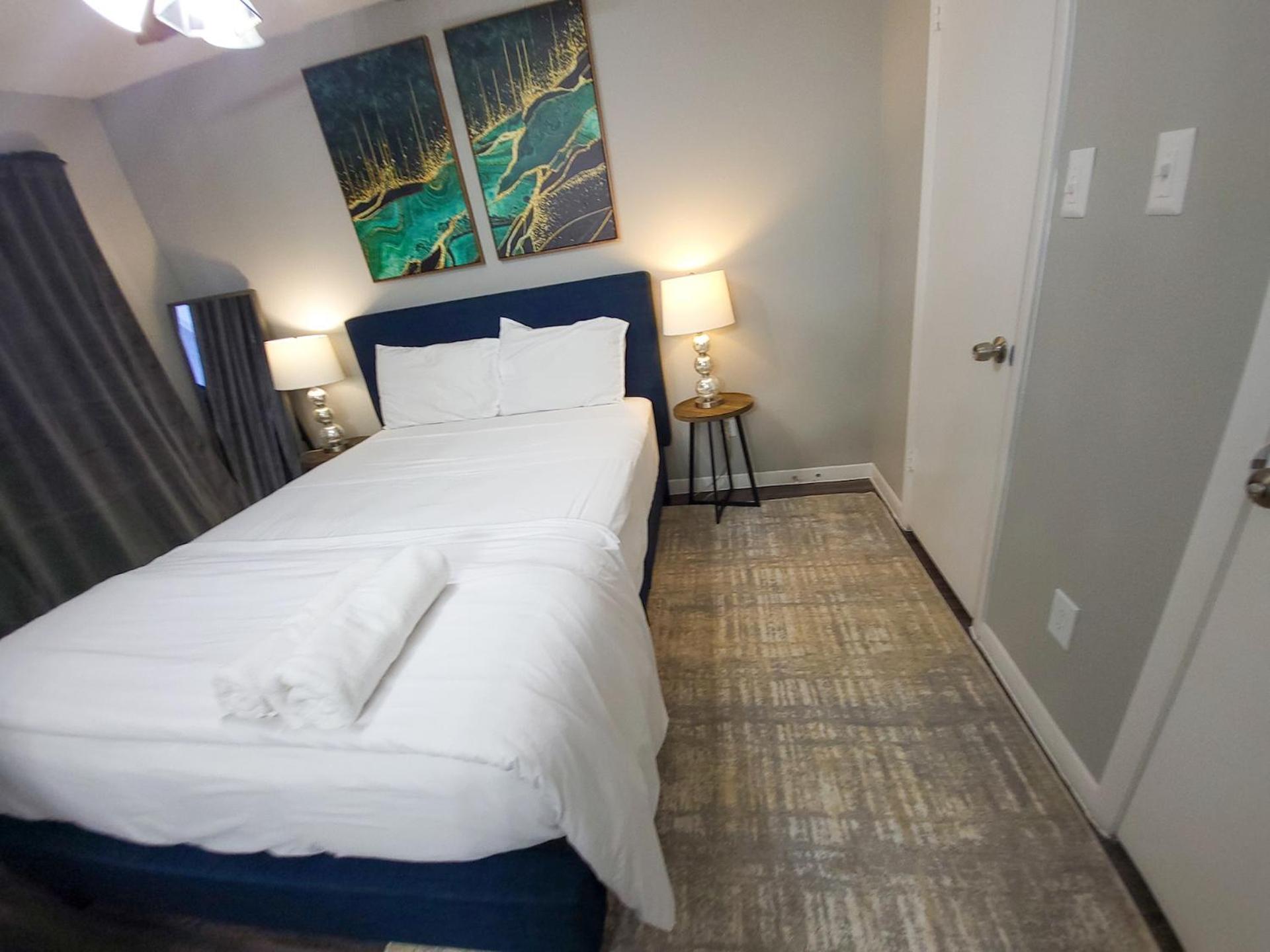 Beautiful 1br 5 Mins To Ut 6879 Apartment Austin