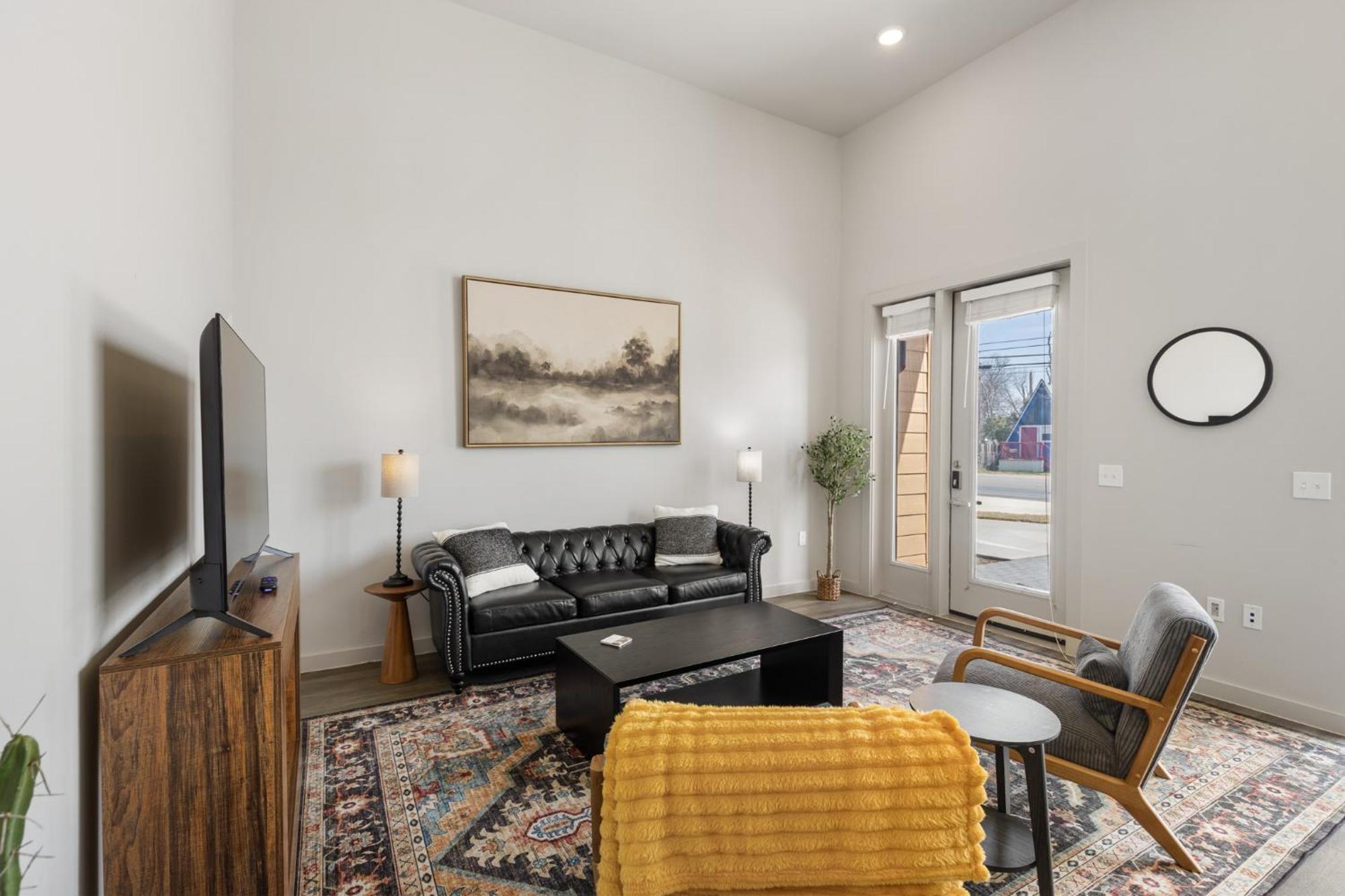 Luxury Loft Style Apartment Austin