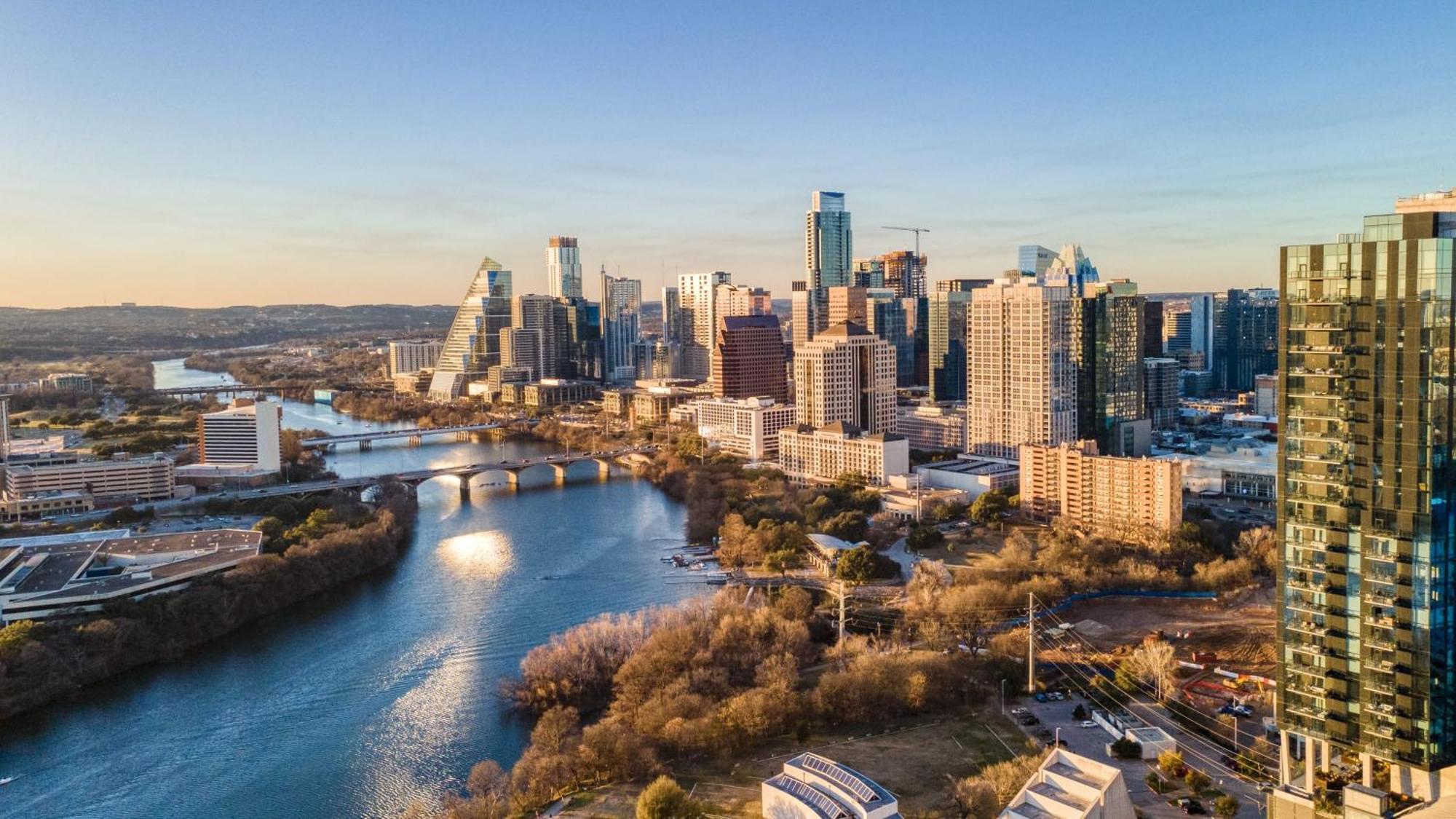 Holiday home Sleeps 40 12 In New High Rise W Rooftop Pool Gym Yoga