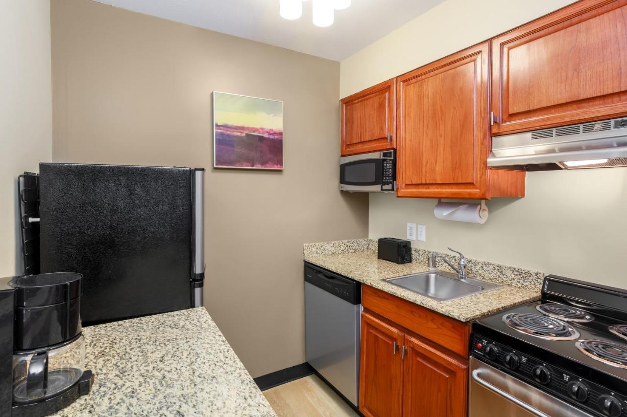 Hotel Towneplace By Marriott Arboretum/the Domain Area 3*
