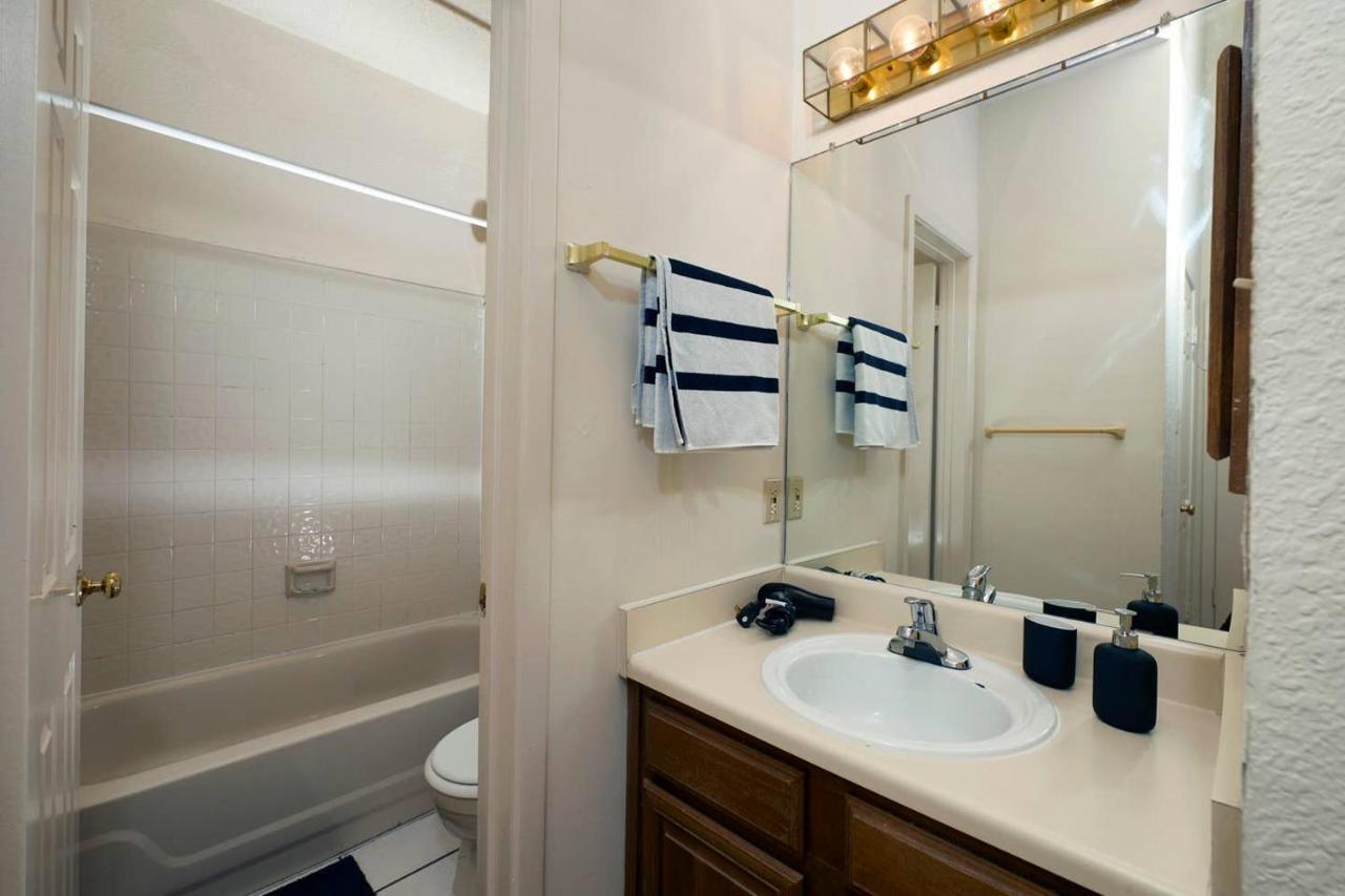 The Chelsea Apartment Austin
