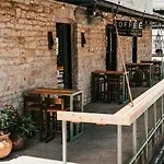 Native Hostels Austin