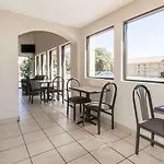 Days Inn South Austin