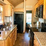 The Armadillo Cabin - Cabins At Rim Rock