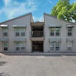 Wfh In Relaxing Clarksville Townhome With Parking