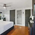 Prime Location W King Accommodations Near Downtown