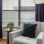 King Beds And Memory Foam Sleeper In Vibrant Atx Apt