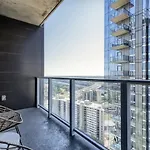 2Bd Condo-Rainey St-Best Views-Rt Pool