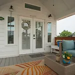 Simply Southern Tiny House Retreat