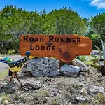 Road Runner Lodge