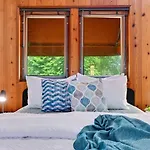 Road Runner Lodge