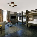 Hampton Inn And Suites Austin University Capitol
