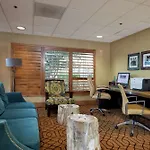 Hampton Inn & Suites-Austin Airport