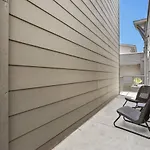 Prime Location Modern Comfort Plus Sleeps Up To 16