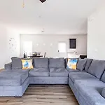 Contemporary Austin Home Near Downtown & Airport