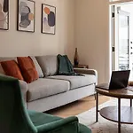 Downtown Austin Suites With Pool And Trail Access