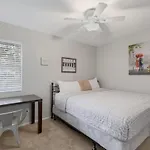 2 Miles To Dt Updated Pet-Friendly Home For Four
