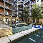 Domain 2Br W Gym Pool Wd Nr Q2 Stadium Atx-47