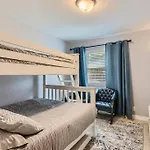 Charming 3 Bedroom Home With Easy Access To Dt Domain And Arboretum
