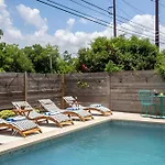 Paradise Pool Palace - 4 Min Uber To 6Th St